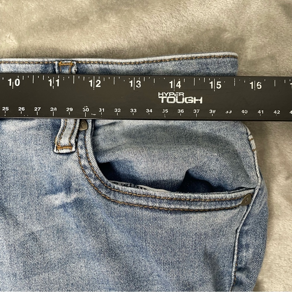 Kut from the Kloth Jeans Size 10 Straight Leg Ankle Distress Light Wash Stretch - Picture 9 of 12